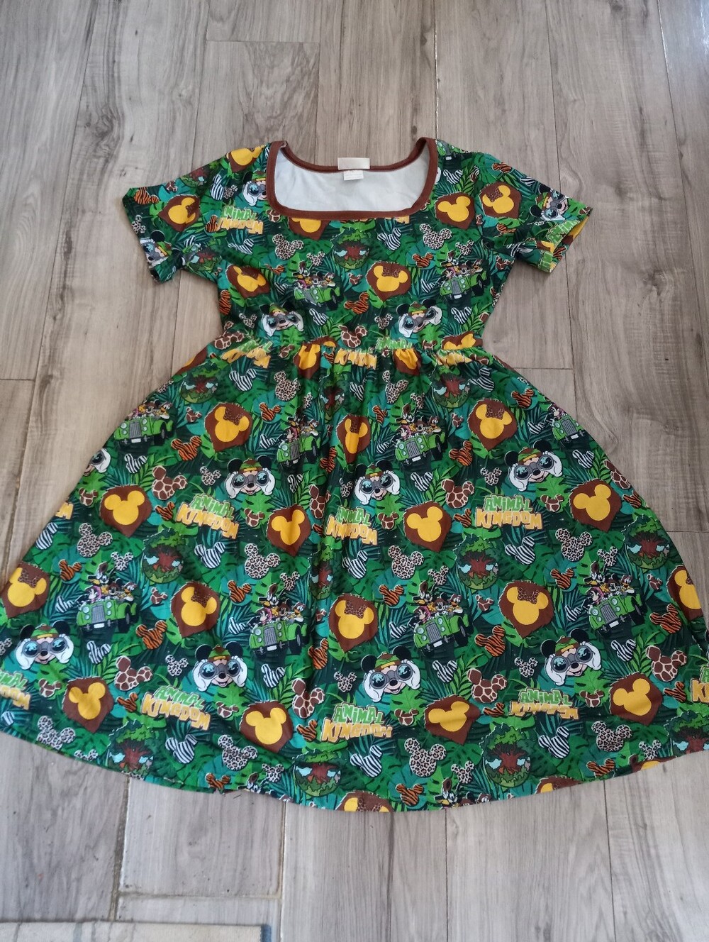 Disney Safari Ladies Dress L